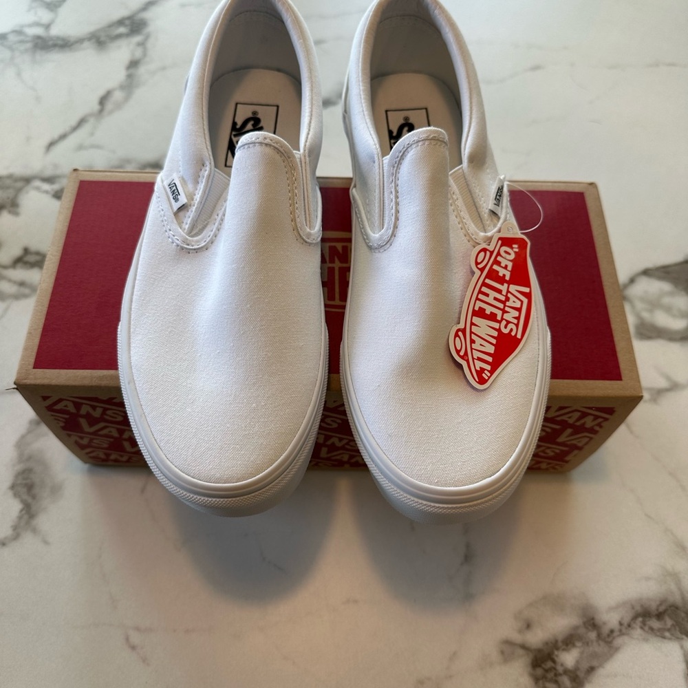 Size 7.5 - VANS Men’s Classic Slip-On In True White